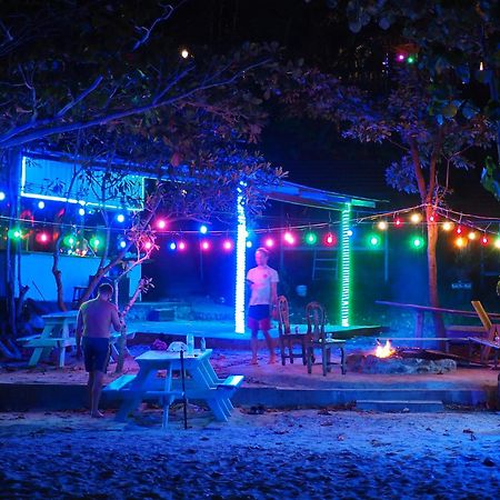 Coconutbeach Bungalows Derm Tkov Village Luaran gambar