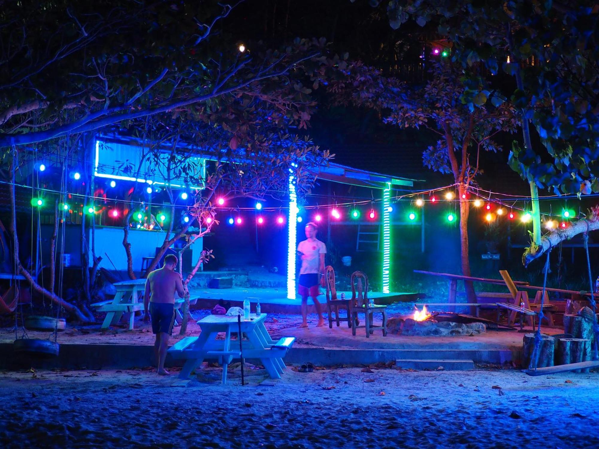 Coconutbeach Bungalows Party Hostel Derm Tkov Village Luaran gambar